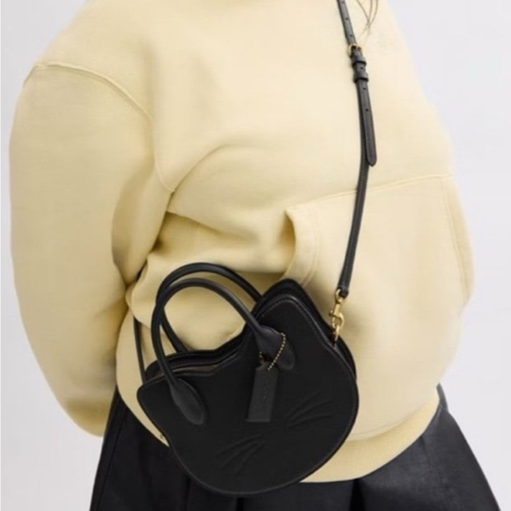 New Coach Halloween Black Cat Crossbody CW615 - Picture 3 of 6